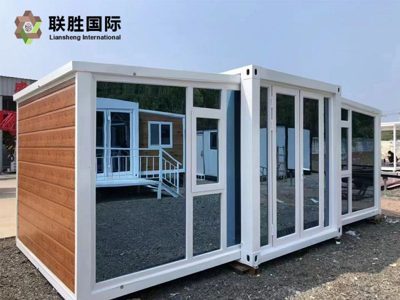 Đặc điểm của nhà container mở rộng là gì?